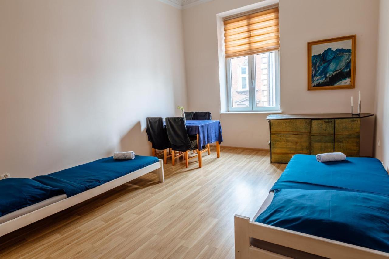 T&T Hostel & Apartmentsクラクフ エクステリア 写真
