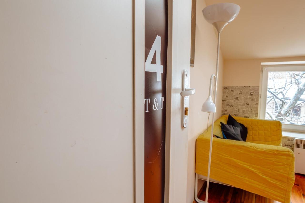 T&T Hostel & Apartmentsクラクフ エクステリア 写真